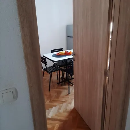 Luce Apartament Makarska
